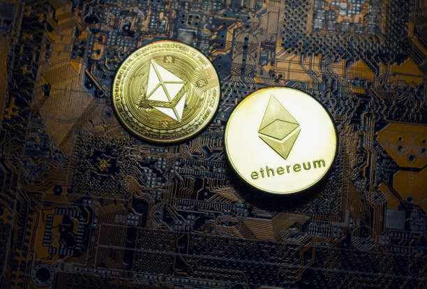 تستعيد كل من Bitcoin و Ethereum مكاسبها بعد الاقتراب من ارتفاعات جديدة ، بينما يرتفع ETC و NEAR.