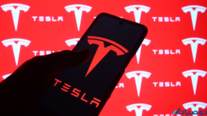 كيف تستثمر في سهم شركة Tesla الأمريكي